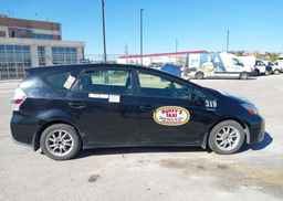 2015 TOYOTA PRIUS V
