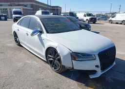 2016 AUDI S8 4.0T PLUS