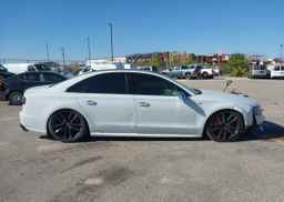 2016 AUDI S8 4.0T PLUS