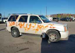 2004 CADILLAC ESCALADE