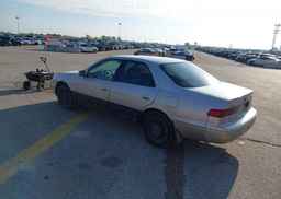 1997 TOYOTA CAMRY LE