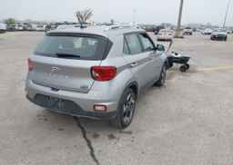 2024 HYUNDAI VENUE PREFERRED