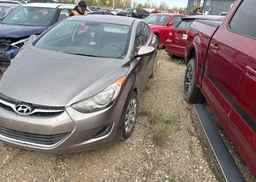 2013 HYUNDAI ELANTRA GL