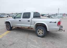 2004 DODGE DAKOTA SPORT V8 QUAD CAB