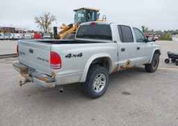 2004 DODGE DAKOTA SPORT V8 QUAD CAB