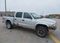 2004 DODGE DAKOTA SPORT V8 QUAD CAB