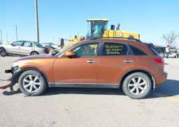 2005 INFINITI FX35