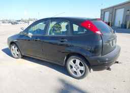 2005 FORD FOCUS ZX5