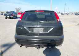 2005 FORD FOCUS ZX5