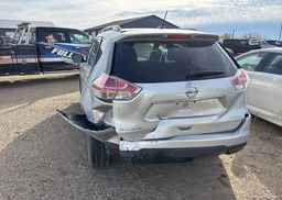 2016 NISSAN ROGUE SV