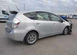 2012 TOYOTA PRIUS V