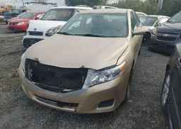 2010 TOYOTA CAMRY SE