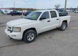 2009 DODGE DAKOTA SXT