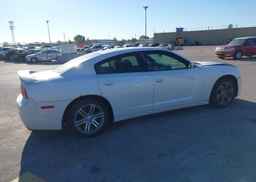 2013 DODGE CHARGER SXT