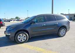 2013 CHEVROLET TRAVERSE LS