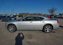2009 DODGE CHARGER SXT