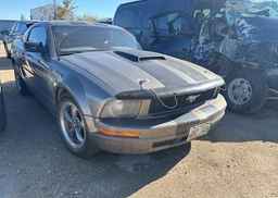 2005 FORD MUSTANG