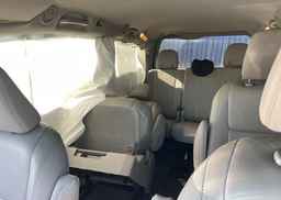 2019 TOYOTA SIENNA SE V6