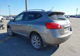 2013 NISSAN ROGUE SV