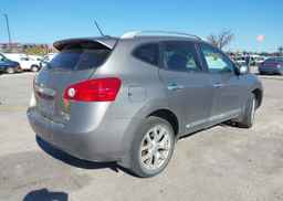 2013 NISSAN ROGUE SV