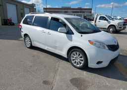 2012 TOYOTA SIENNA LE V6