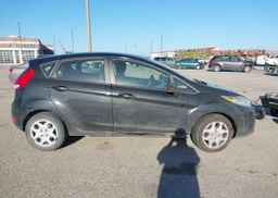 2013 FORD FIESTA S