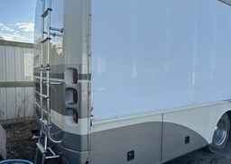 1996 FREIGHTLINER CHASSIS X LINE MOTOR HOME