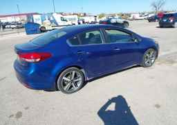 2017 KIA FORTE EX