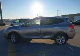 2011 NISSAN ROGUE SV