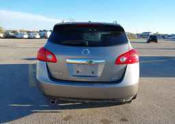 2011 NISSAN ROGUE SV
