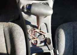 2002 SATURN SL1