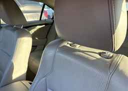 2011 FORD TAURUS LIMITED