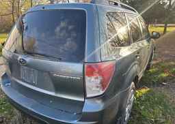 2010 SUBARU FORESTER 2.5 X