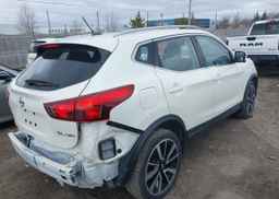 2017 NISSAN QUASHQAI