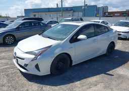 2017 TOYOTA PRIUS