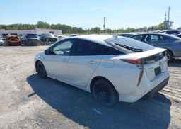 2017 TOYOTA PRIUS