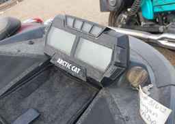 2022 ARCTIC CAT snowmobile
