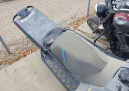 2022 ARCTIC CAT snowmobile