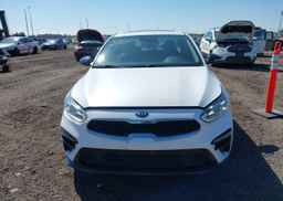 2019 KIA FORTE EX