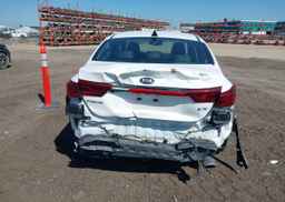 2019 KIA FORTE EX