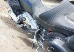 2007 HONDA GL1800