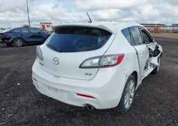 2010 MAZDA 3 S