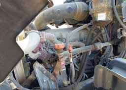 2011 MACK 700 GU700