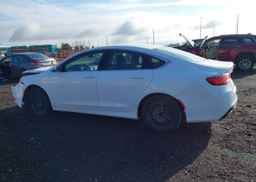2016 CHRYSLER 200 LX
