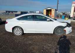 2016 CHRYSLER 200 LX