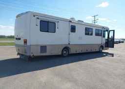 1995 MONACO ROADMASTER MOTORHOME