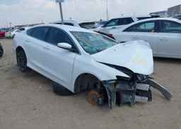 2016 CHRYSLER 200 LX