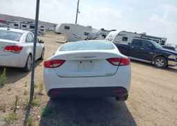 2016 CHRYSLER 200 LX