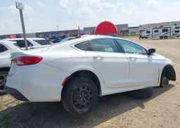 2016 CHRYSLER 200 LX