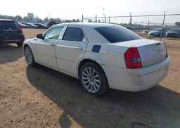 2010 CHRYSLER 300 TOURING